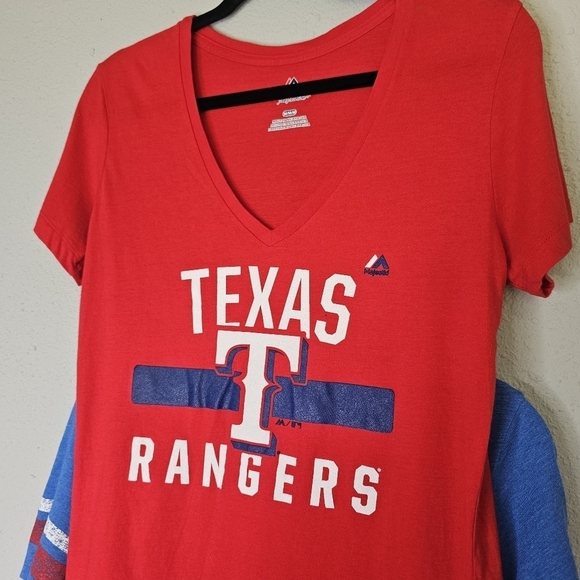 Texas Rangers Lot of 2 Womens Tee Shirts Blue Red Baseball Fan Size M Medium - Picture 2 of 8